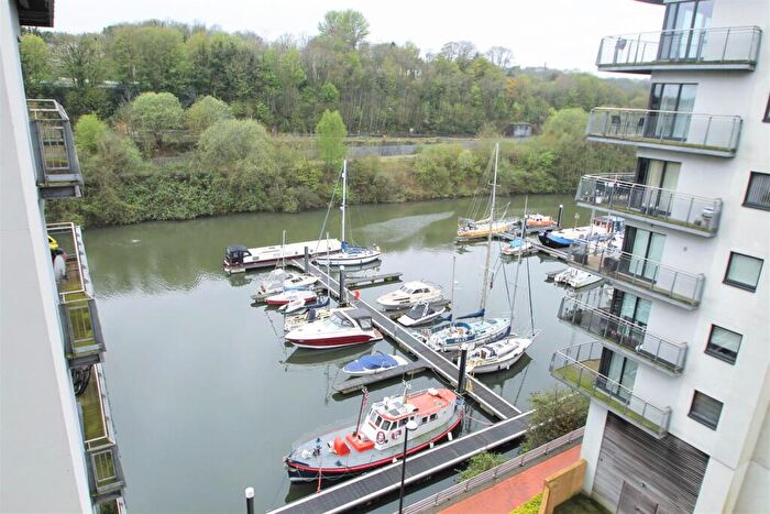 2 Bedroom Apartment To Rent In Victoria Wharf, Cardiff Bay, CF11