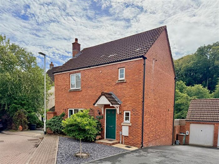 3 Bedroom Detached House For Sale In Plymstock, Plymouth, PL9