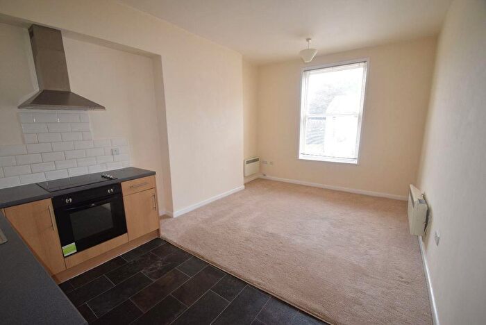 2 Bedroom Flat To Rent In High Street, Newport, TF10