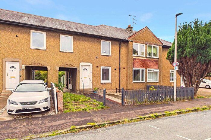 2 Bedroom Flat For Sale In Broomfield Crescent, Corstorphine, Edinburgh, EH12