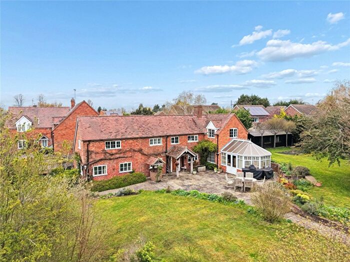 4 Bedroom Detached House To Rent In The Street, South Stoke, Reading, RG8