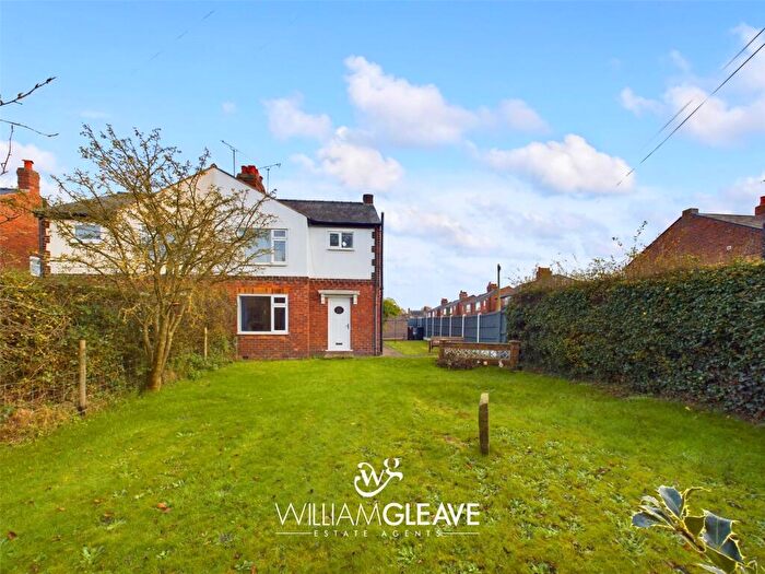 3 Bedroom Semi-Detached House For Sale In Hawarden Road, Penyffordd, Chester, Flintshire, CH4