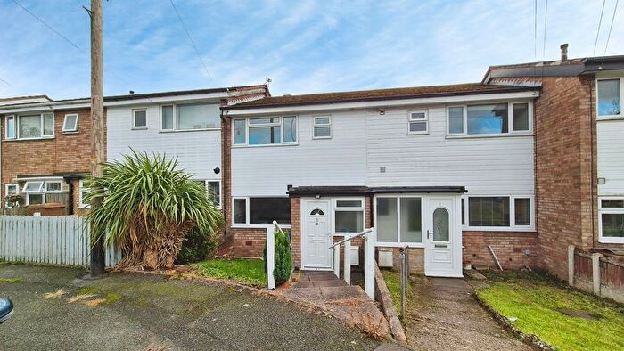 3 Bedroom Property For Sale In Manor Rise, Burntwood, WS7