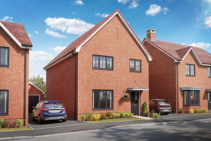 4 Bedroom Detached House For Sale In Little Melton Road, Hethersett, Norfolk, NR9