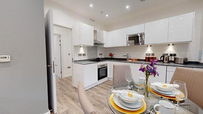 1 Bedroom Apartment To Rent In New Bedford House, Dudley Street, Luton, LU2