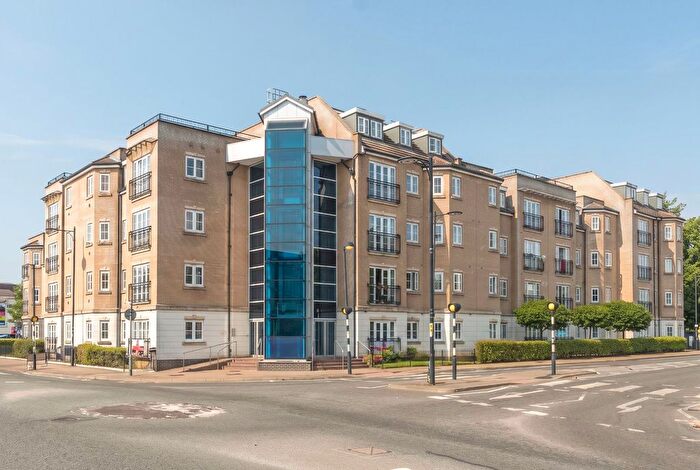 2 Bedroom Flat To Rent In Lake Street, Leighton Buzzard, LU7