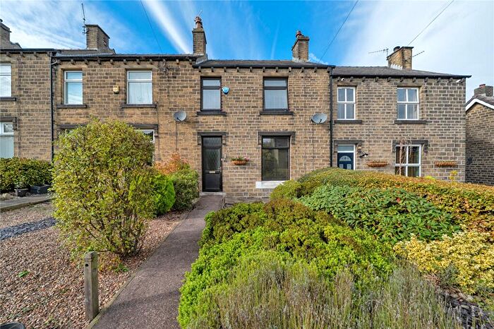 3 Bedroom Terraced House For Sale In Hazel Grove, Cowlersley Lane, Linthwaite, Huddersfield, HD7