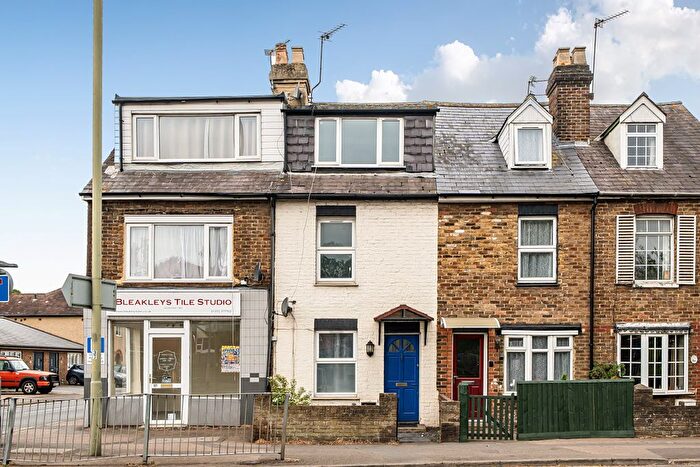 3 Bedroom Terraced House For Sale In Leatherhead, Surrey, KT22