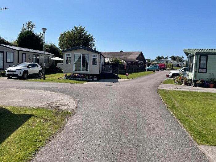 2 Bedroom Park Home For Sale In Glasson Park, Lancaster, Lancashire, LA1