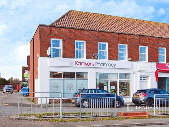 2 Bedroom Flat To Rent In Orchard Parade, BN20