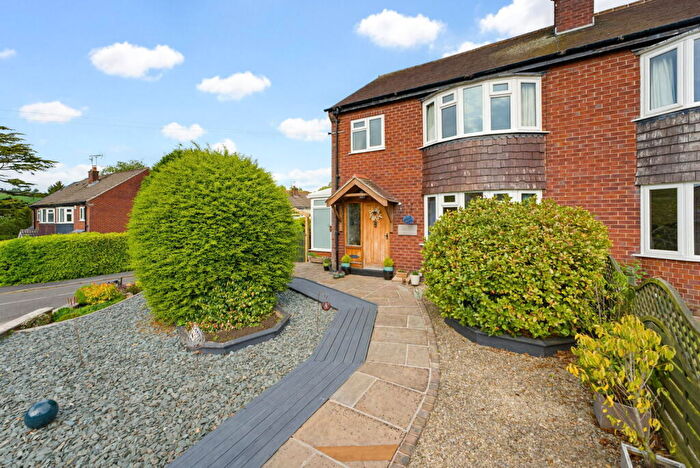 3 Bedroom Semi-Detached House For Sale In Hollin Lane, Sutton, Macclesfield, SK11