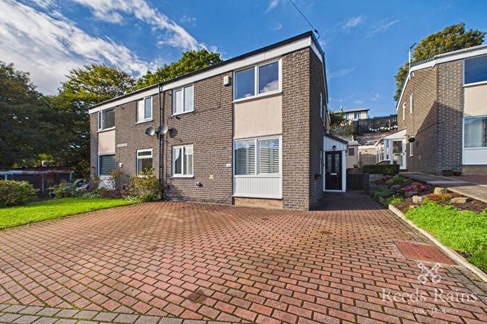 3 Bedroom Semi-Detached House For Sale In Orchard Walk, Hebden Bridge, HX7