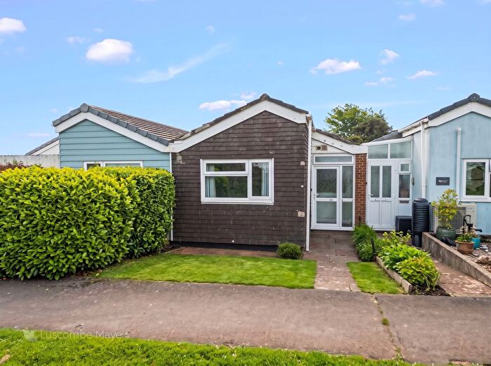 2 Bedroom Terraced Bungalow For Sale In Cumber Close, Malborough, TQ7