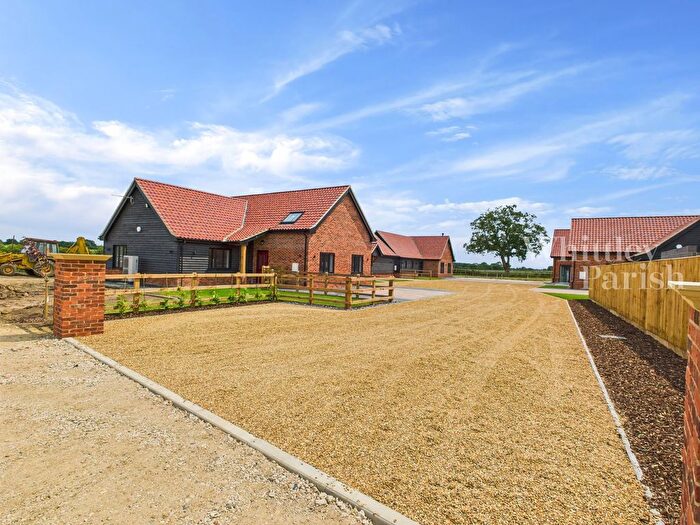 4 Bedroom Detached House For Sale In Mill Road, Winfarthing, Diss, IP22