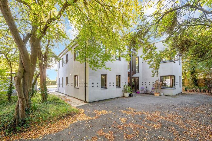 4 Bedroom Detached House For Sale In Big Green, Warmington, PE8