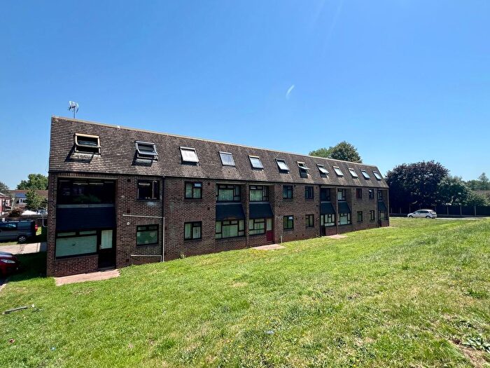 2 Bedroom Flat For Sale In Trinity Court, Haywood Road, TA1