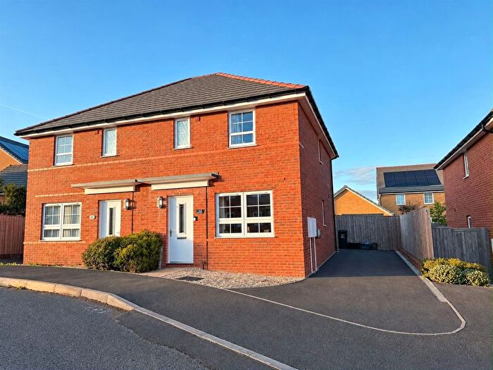 3 Bedroom Semi-Detached House For Sale In Honeycomb Vale, Chard, TA20