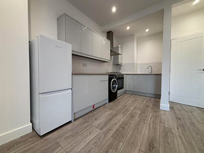 2 Bedroom Flat To Rent In Salisbury Road, Southsea, PO4