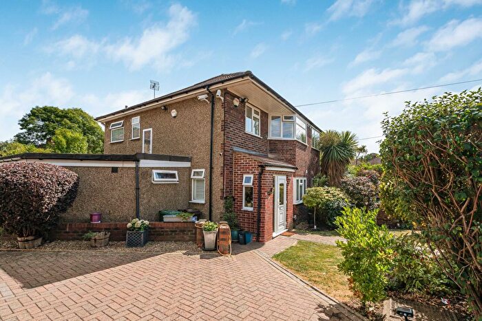 3 Bedroom Semi-Detached House For Sale In Du Cros Drive, Stanmore, HA7