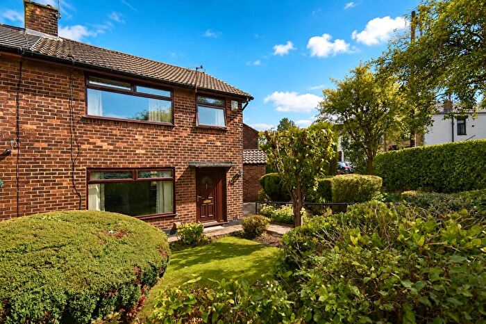 3 Bedroom Semi-Detached House For Sale In Cornish Way, Royton, Oldham, Greater Manchester, OL2