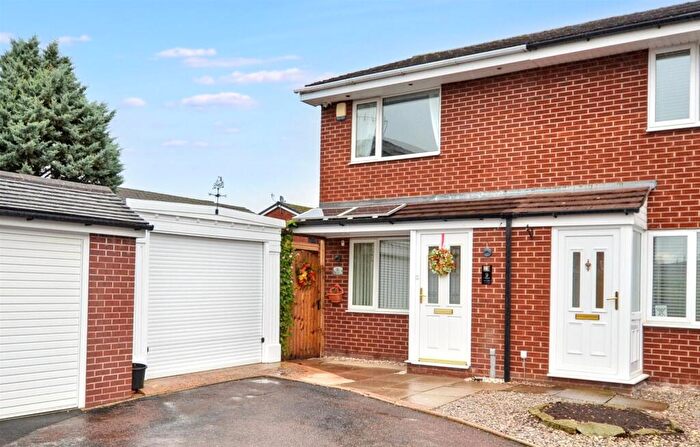 2 Bedroom Semi-Detached House For Sale In Bengal Grove, Trentham, ST4
