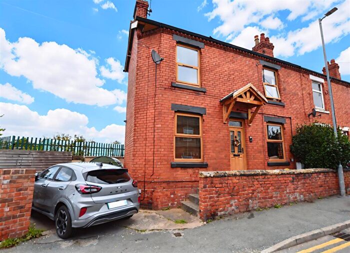 2 Bedroom End Of Terrace House For Sale In Prices Lane, Wrexham, LL11