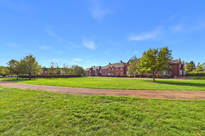 2 Bedroom Flat For Sale In Reffield Close, Towcester, NN12