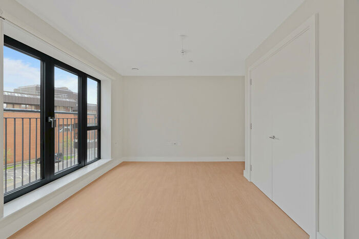 1 Bedroom Apartment To Rent In Weavers Yard, Newbury Newbury, RG14