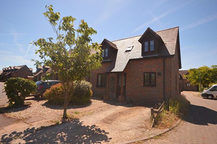 2 Bedroom Semi-Detached House To Rent In The Lawns, Brill, Aylesbury, HP18