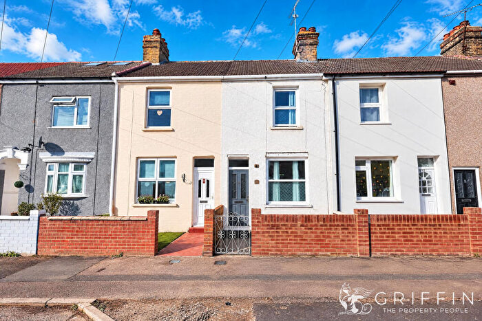 2 Bedroom Terraced House For Sale In Salisbury Road, Grays, RM17