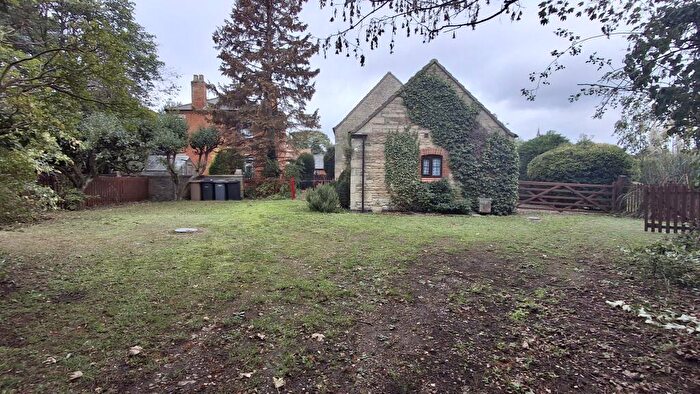 3 Bedroom Barn Conversion To Rent In Moor Lane, Leasingham, NG34