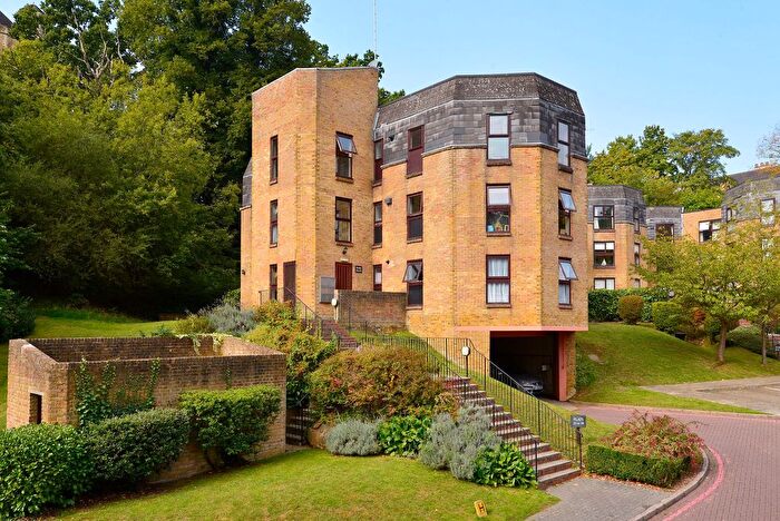 2 Bedroom Property To Rent In Charterhouse Road, Godalming, GU7