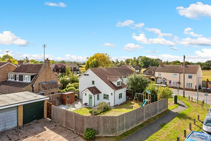 3 Bedroom Semi-Detached House For Sale In Bury Road, Shillington, SG5