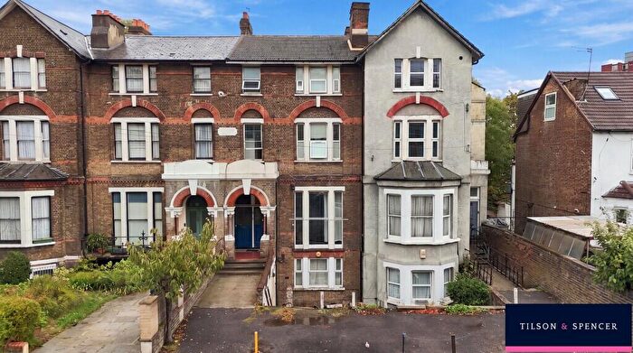 1 Bedroom Flat For Sale In Lansdowne Road, Croydon, CR0