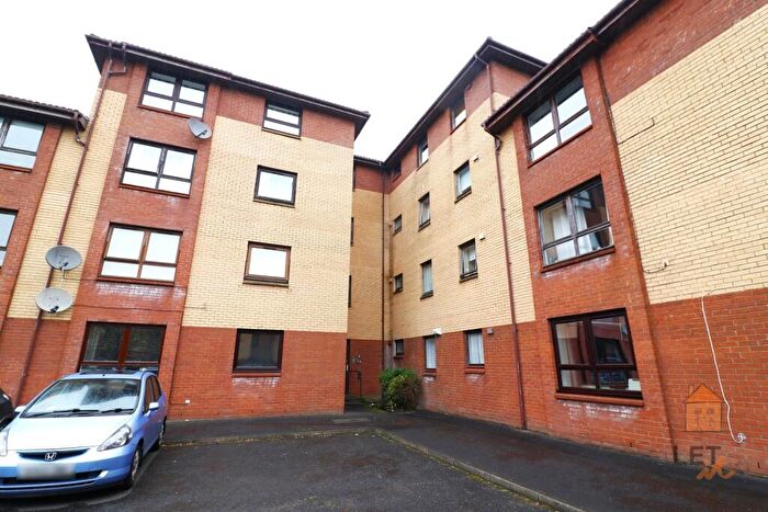 2 Bedroom Flat To Rent In Laighpark View, Paisley, PA3