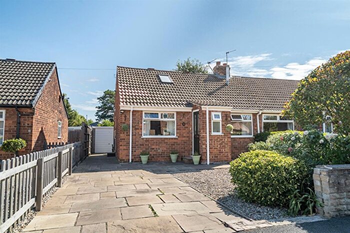 2 Bedroom Semi-Detached Bungalow For Sale In School Lane, Bishopthorpe, York, YO23