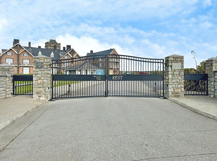 2 Bedroom Flat For Sale In Rest Bay, Porthcawl, CF36