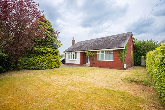 3 Bedroom Detached Bungalow For Sale In Town Lane, Much Hoole, PR4
