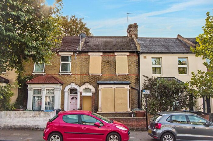 3 Bedroom Terraced House For Sale In Cann Hall Road, London, E11