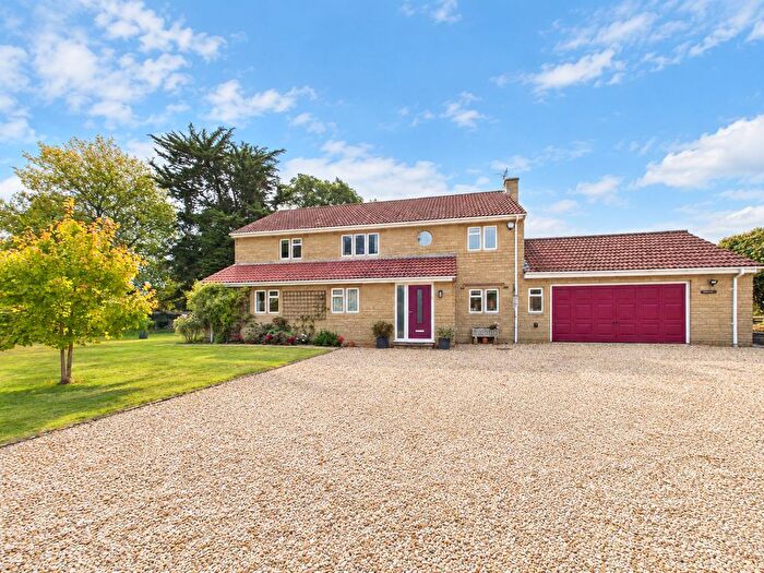 4 Bedroom Detached House For Sale In Huish Episcopi, Langport, TA10