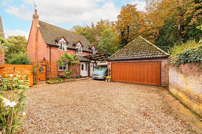 4 Bedroom Detached House For Sale In Kestrel Court, Reedham, NR13