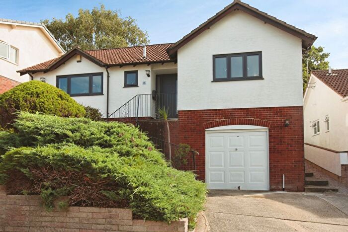 3 Bedroom Detached Bungalow For Sale In Fern Road, Newton Abbot, TQ12