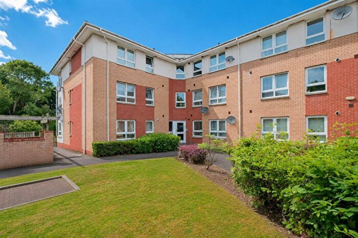 2 Bedroom Flat For Sale In May Wynd, Hamilton, ML3