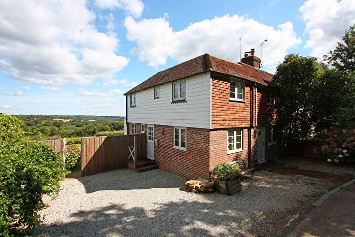 4 Bedroom Semi-Detached House To Rent In Ginger Bread Lane, Hawkhurst, Cranbrook, TN18