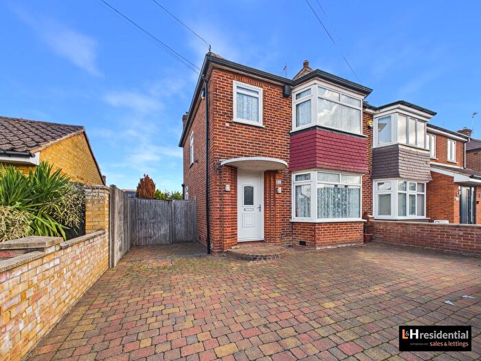 3 Bedroom Semi-Detached House For Sale In Manor Way, Borehamwood, WD6