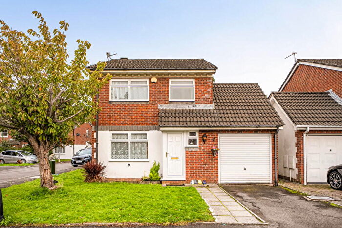 3 Bedroom Detached House For Sale In Stallcourt Close, Penylan, Cardiff, CF23