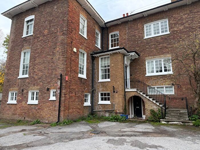 1 Bedroom Flat To Rent In North Cray Road, Sidcup, DA14