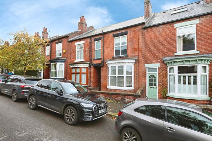 3 Bedroom Terraced House For Sale In Blair Athol Road, Sheffield, S11