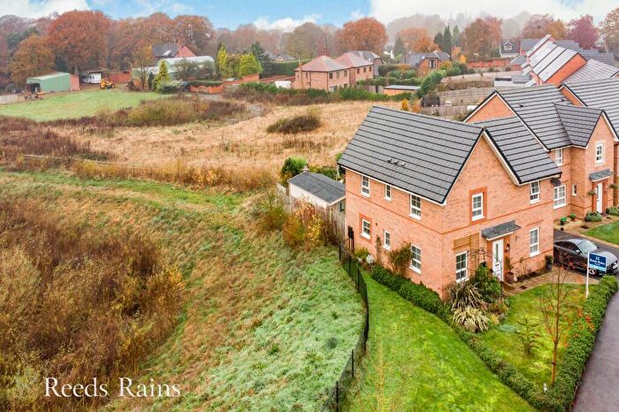4 Bedroom Detached House For Sale In Juniper Avenue, Somerford, Congleton, Cheshire, CW12