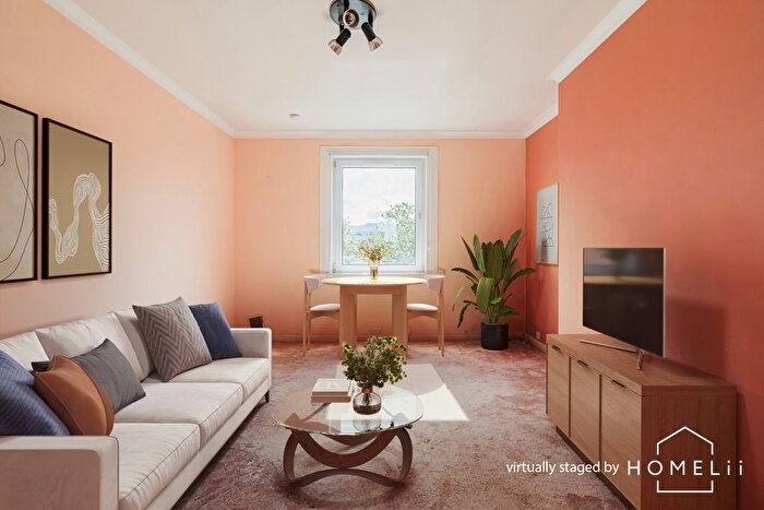 2 Bedroom Flat For Sale In / Parkhead Drive, Edinburgh, EH11